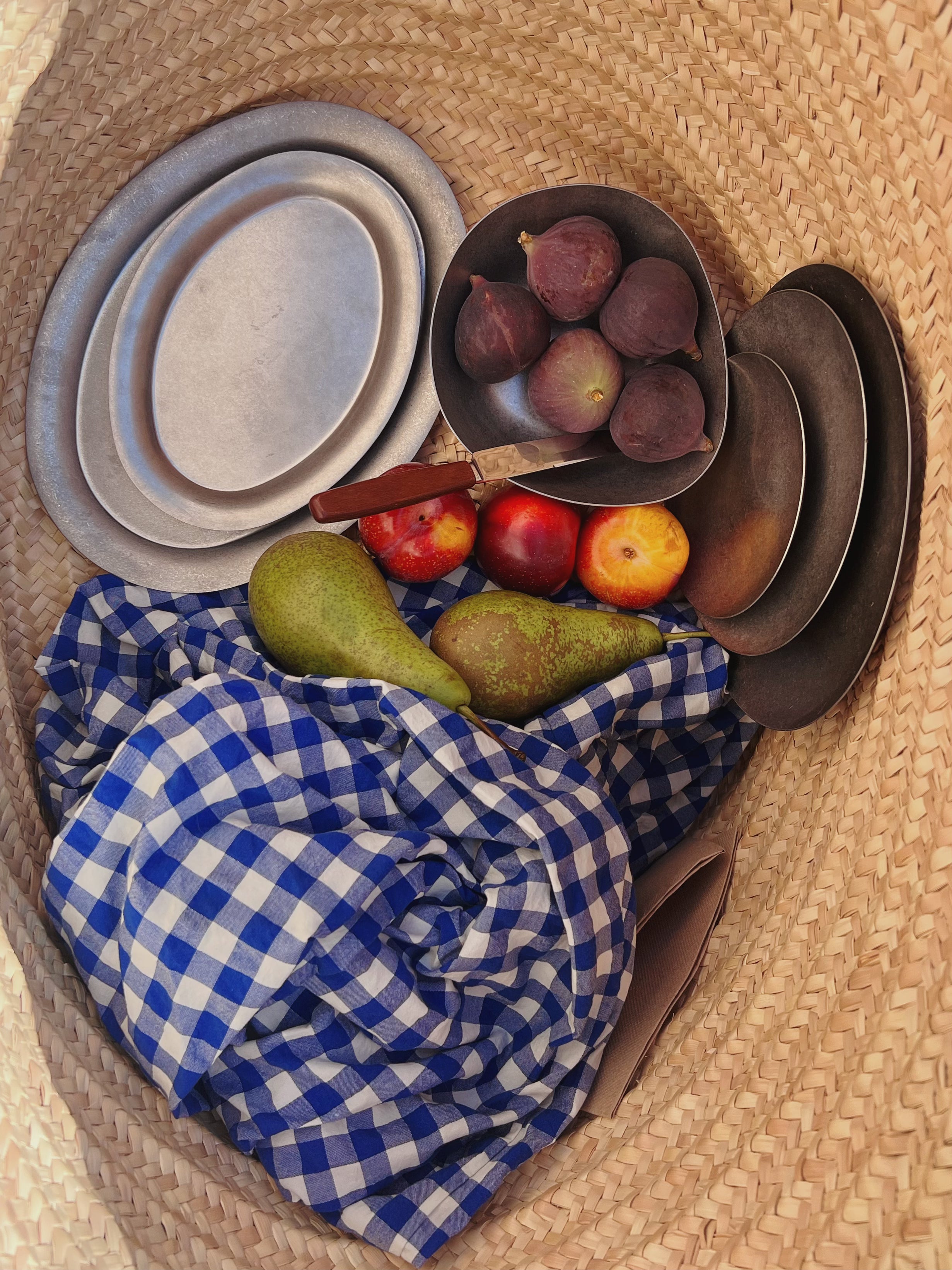 set matt stainless plate