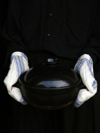 hand-loomed kitchen gloves