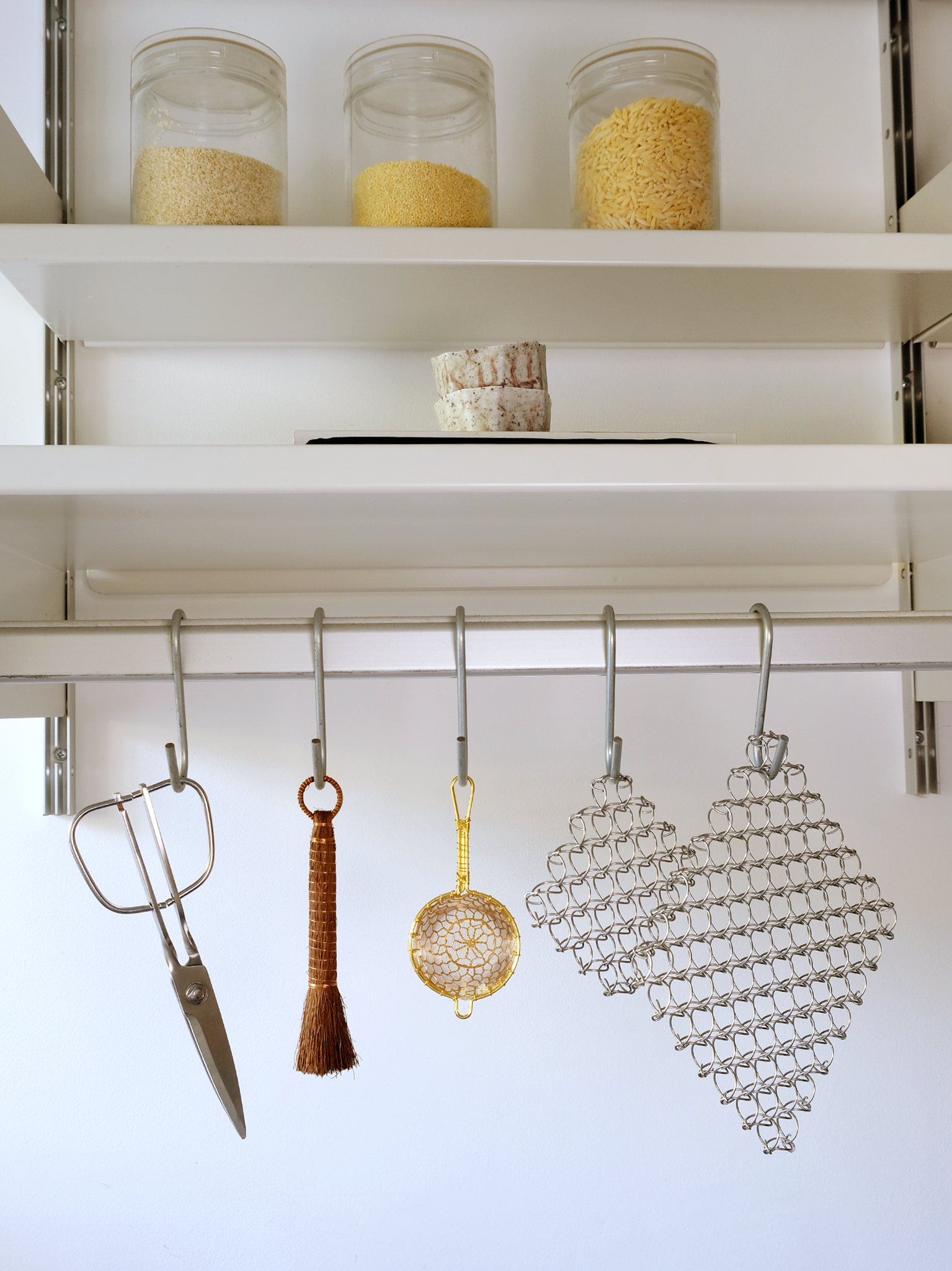 handwoven cleaning brush